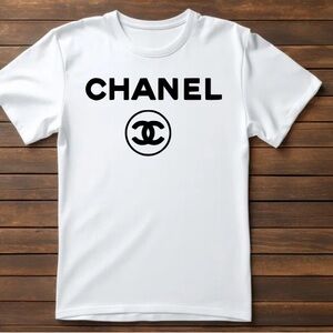 Gildan T shirt with a Luxury inspired design Gildan T Shirt